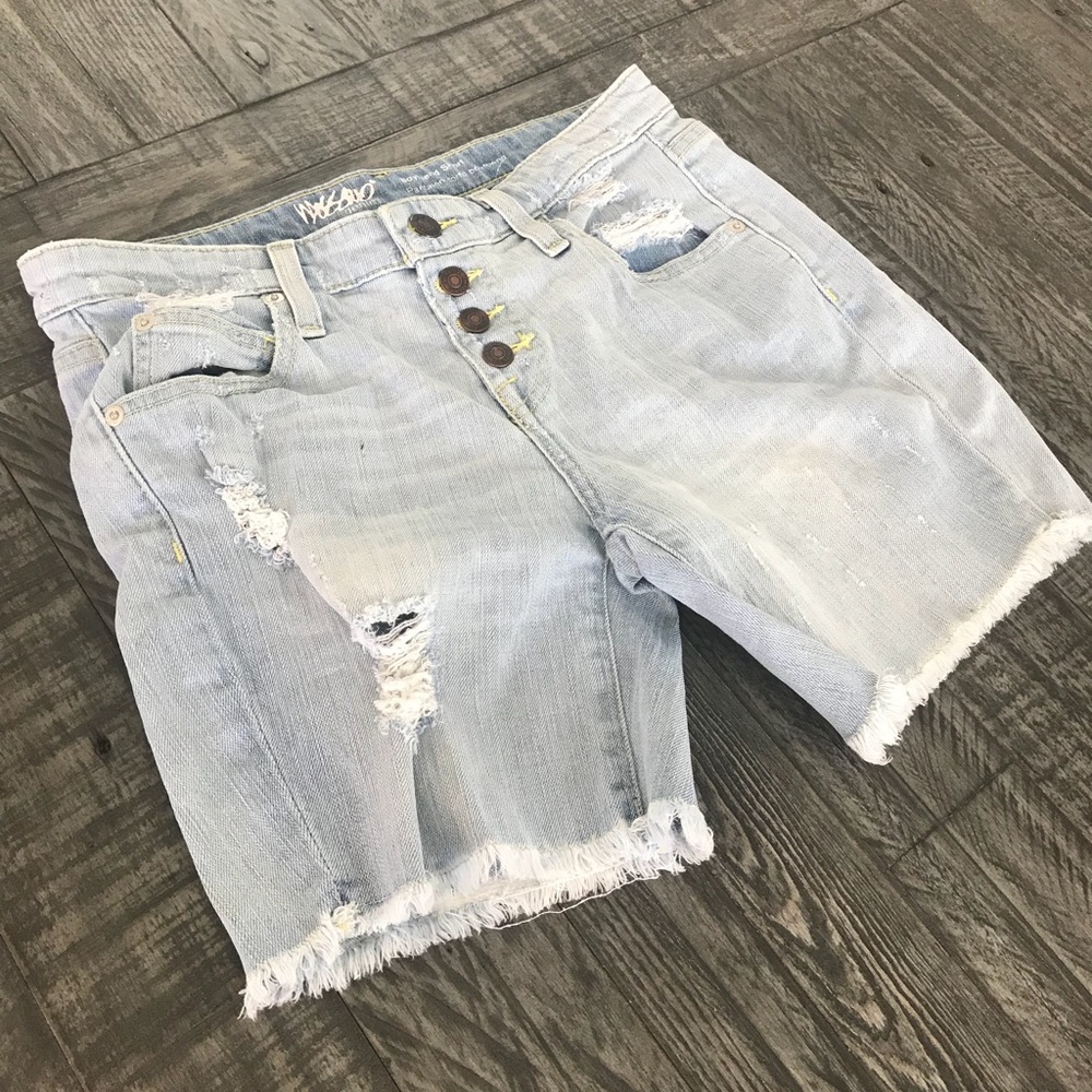 Denim boyfriend shorts